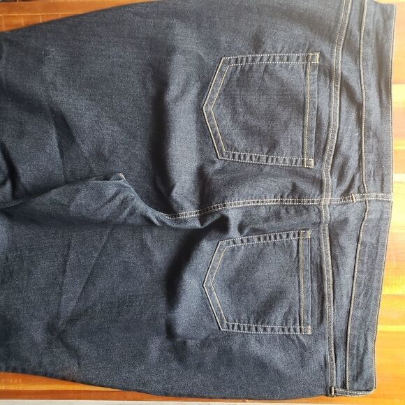 TORRID Straight Leg Jeans Size 24S - Picture 5 of 15